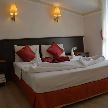 Yavuzhan Hotel 2*
