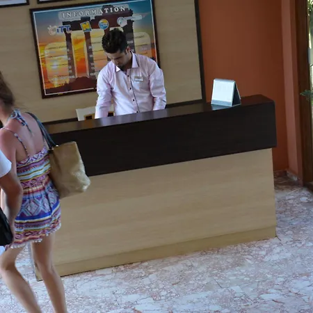 Yavuzhan Hotel 2*